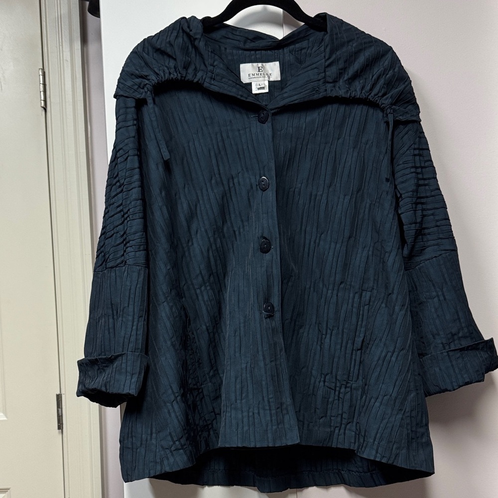 Deep Teal Top//Jacket, textured, from Madison Ave Emmelle,, sz L